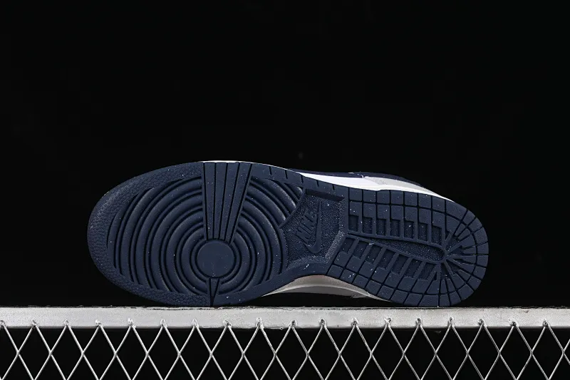 All categories Nk SB Dunk series Nk SB Dunk Low low-top sneakers Nk Dunk Low "Photon Dust" photon gray and white color SB low-top casual sneakers HF4299-001